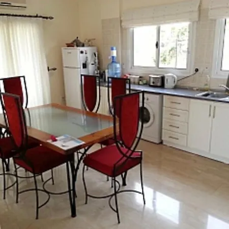 3 Bed Luxury With Private Pool And Sea Views *